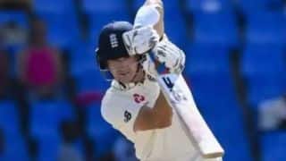 लंदन टेस्ट: जो डेनली ने गाड़ा खूंटा, लंच तक इंग्लैंड को 157 रन की बढ़त
